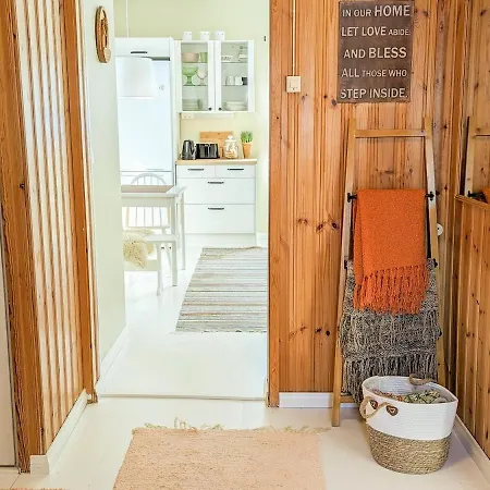 Holiday home A Little